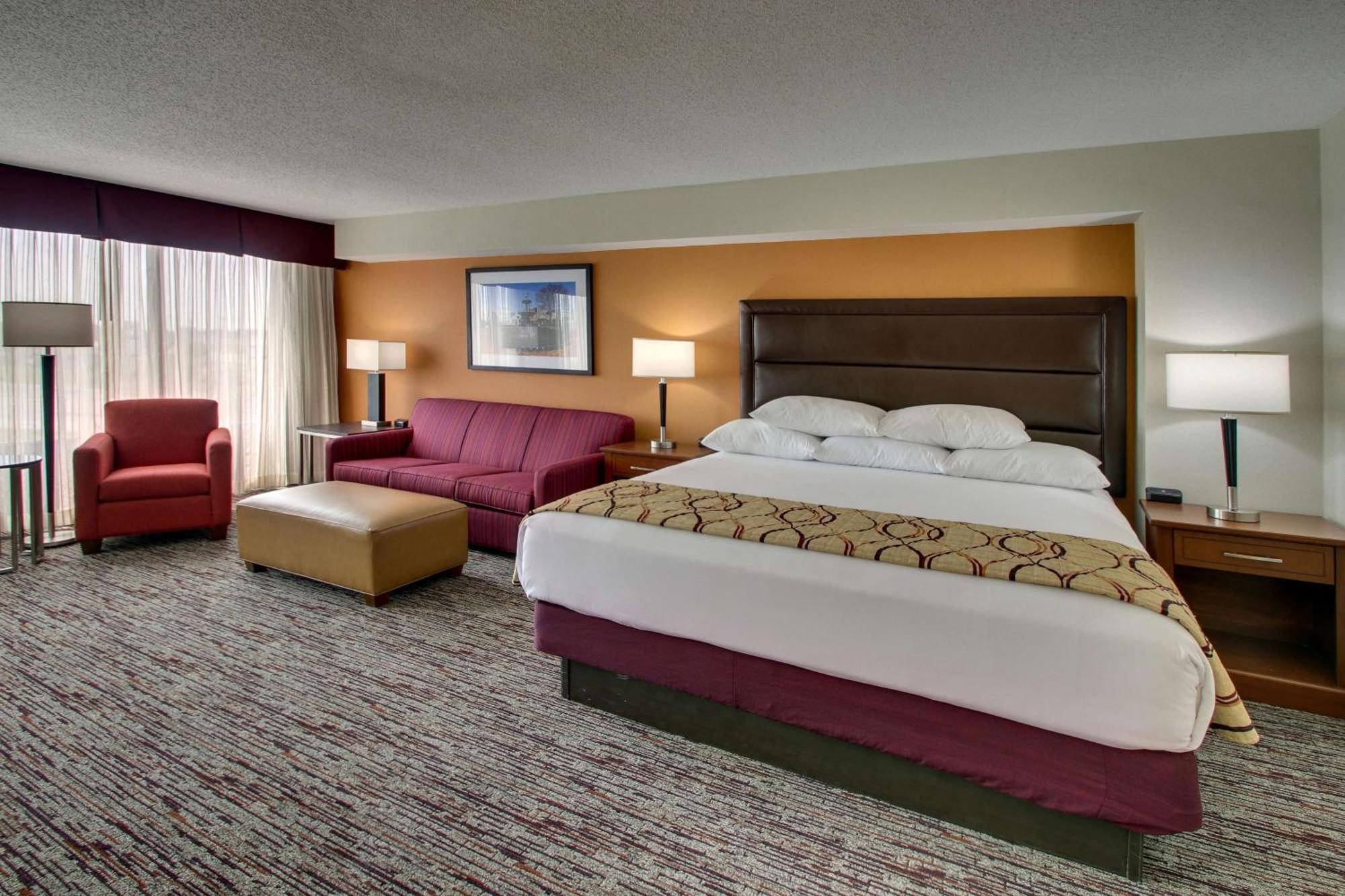 Drury Inn & Suites Боулинг Грин Экстерьер фото